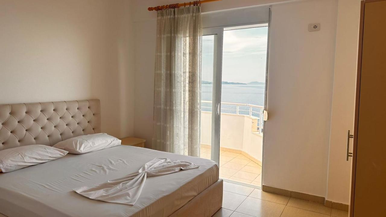 Klager'S Apartament Sarandë エクステリア 写真
